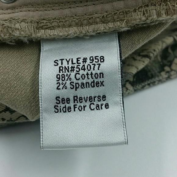 CABI l Diamondback Snake Skinny F2 - Picture 6 of 8